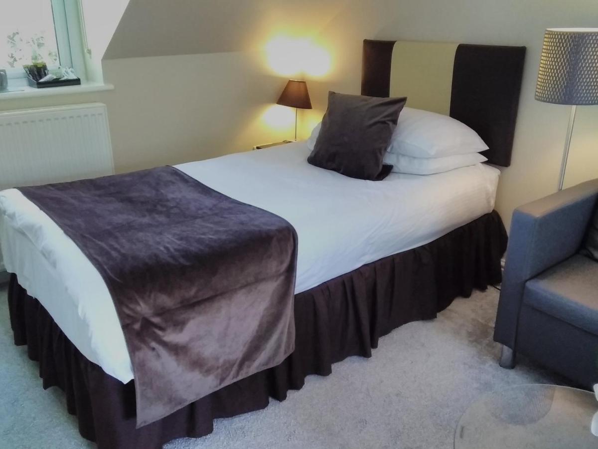 Windermere Studio Rooms - With Free Car Parking Onsite Exteriör bild