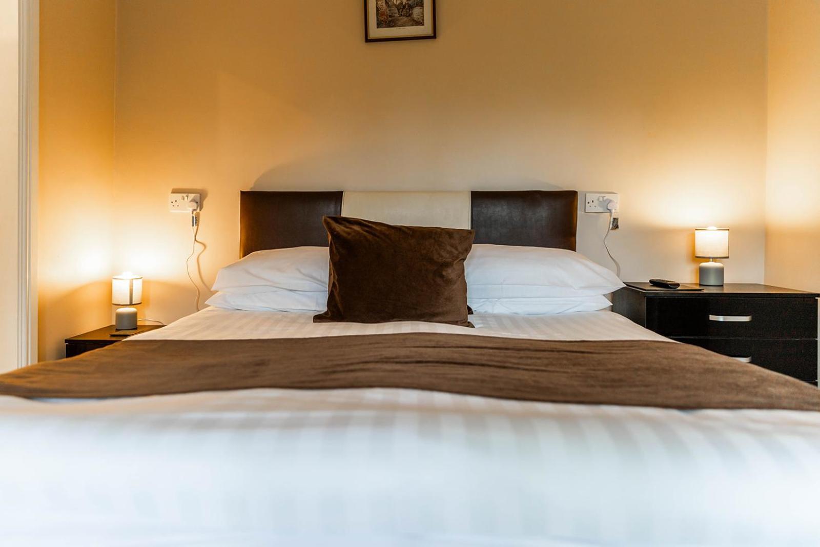 Windermere Studio Rooms - With Free Car Parking Onsite Exteriör bild