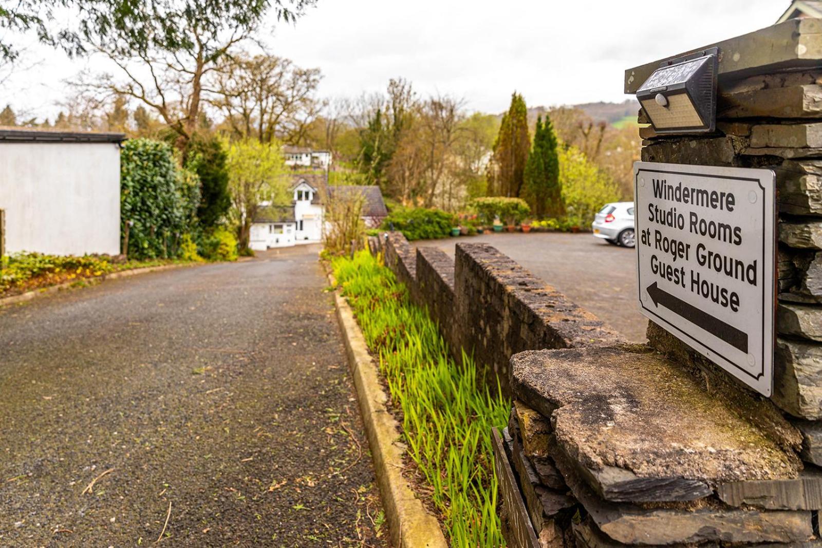 Windermere Studio Rooms - With Free Car Parking Onsite Exteriör bild