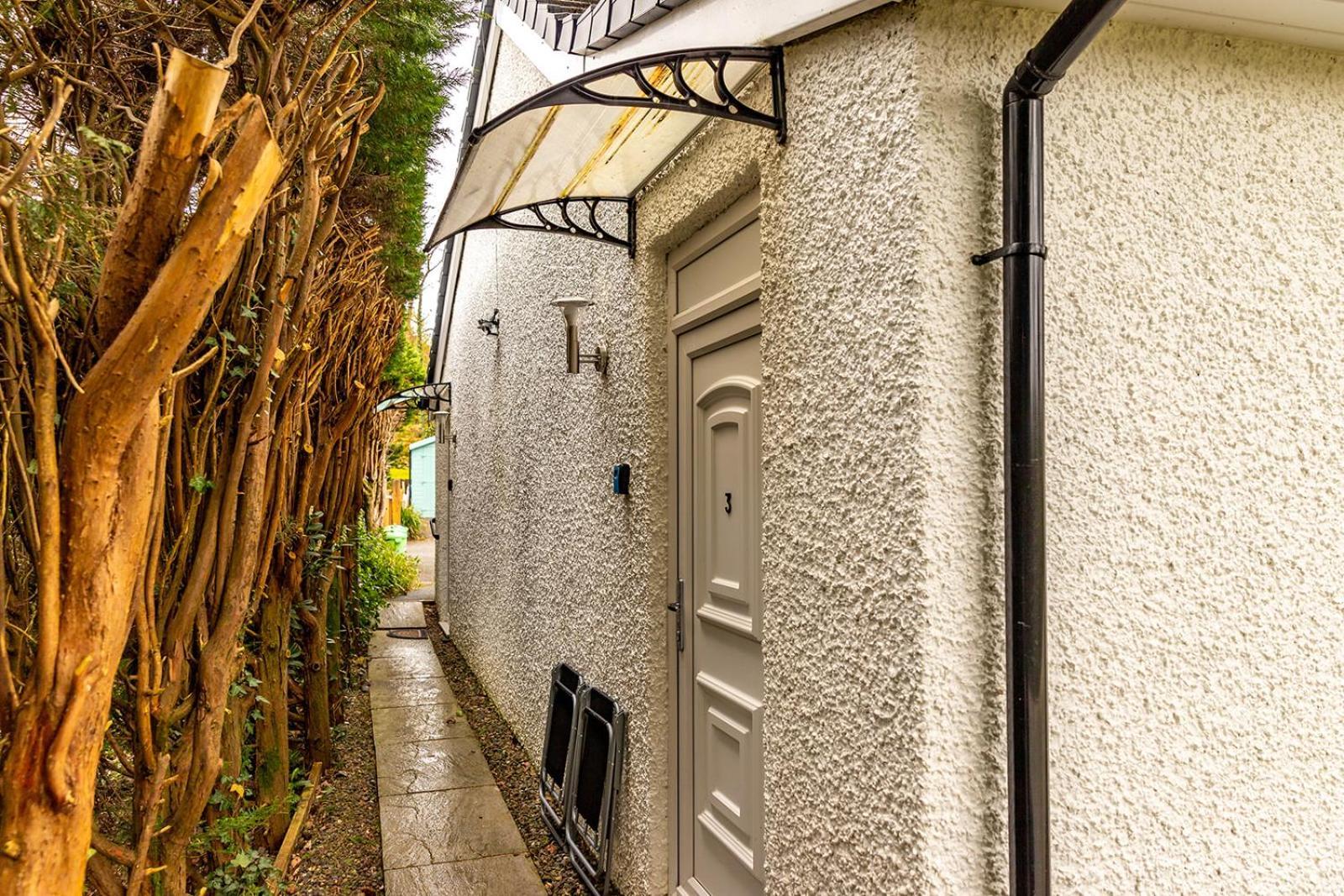 Windermere Studio Rooms - With Free Car Parking Onsite Exteriör bild