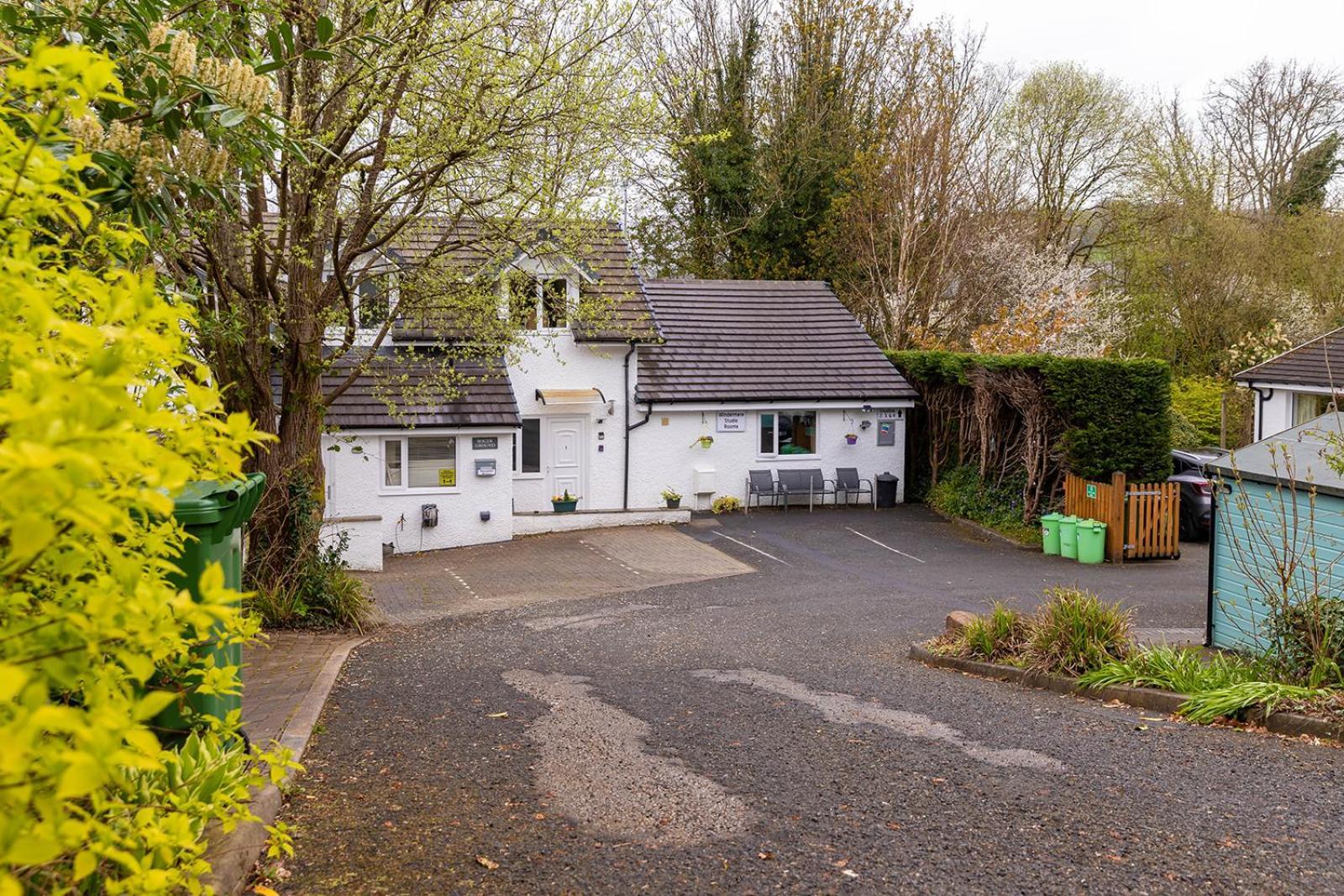 Windermere Studio Rooms - With Free Car Parking Onsite Exteriör bild